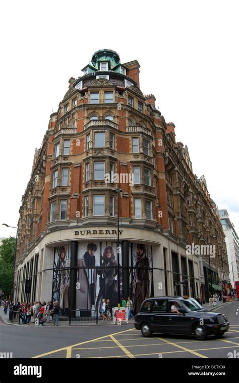 burberry london corporate office|burberry head office address.